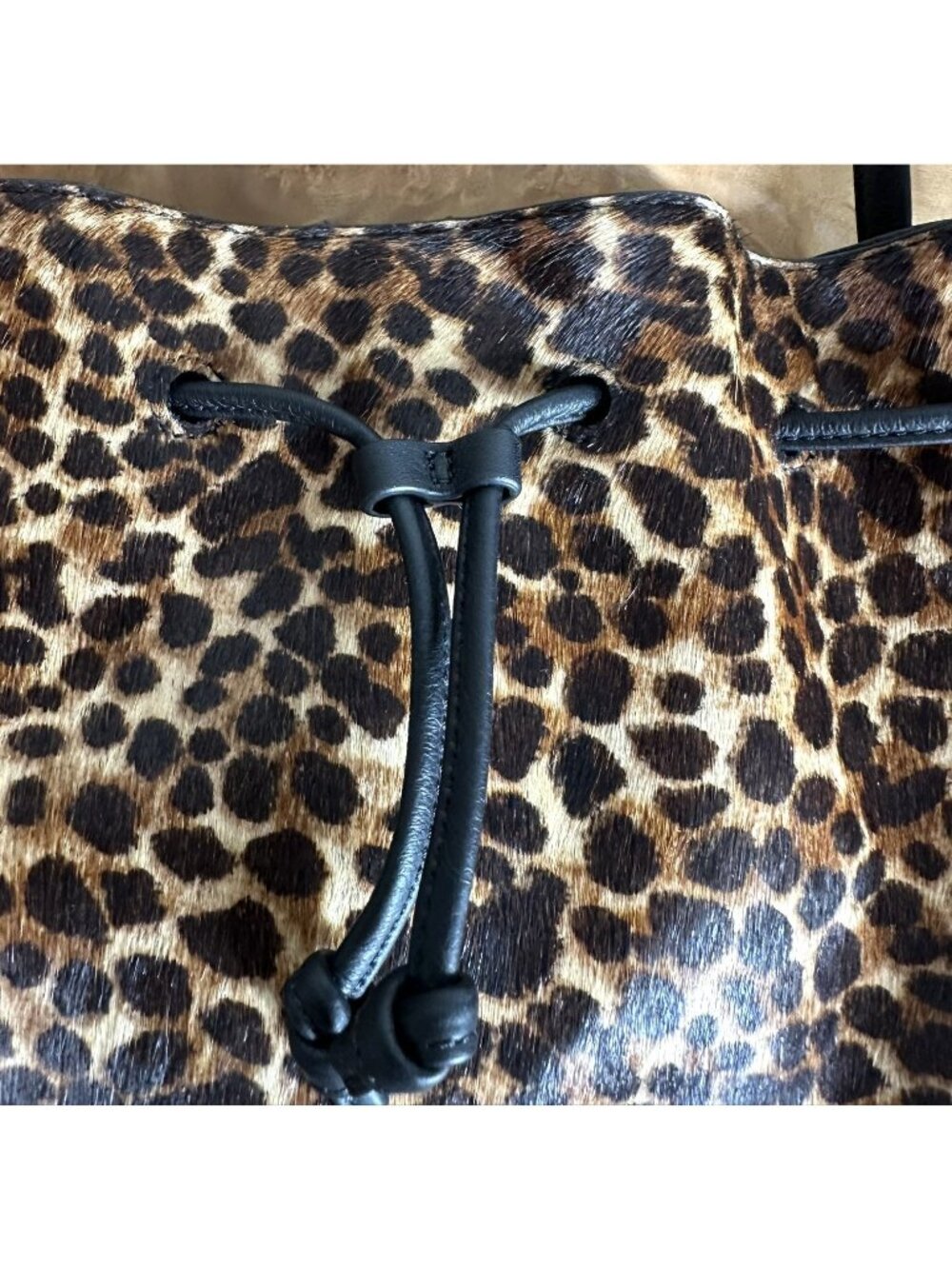 Talbots Leopard Print Calf Hair Leather Drawstring Bucket Shoulder Crossbody Bag - Picture 3 of 8